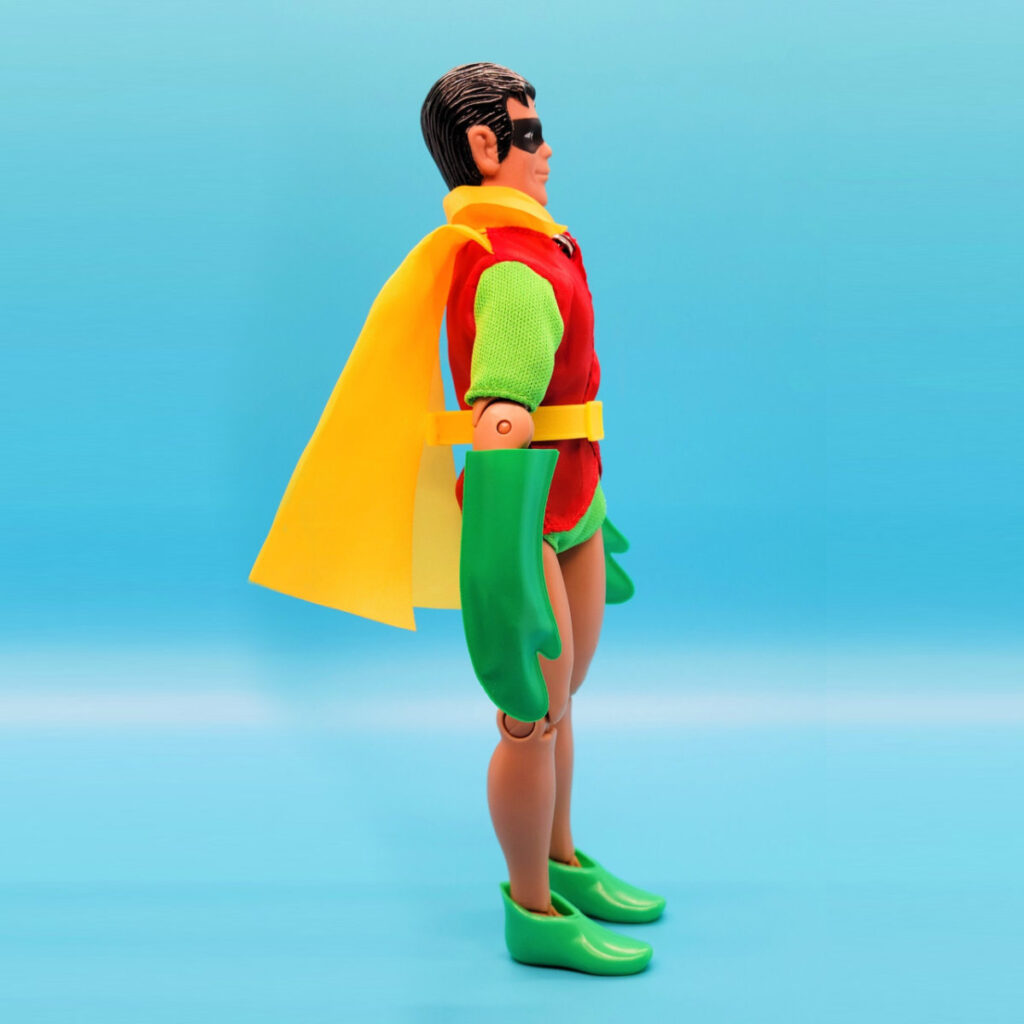 Review DC Comics Retro Style Boxed 8 Inch Action Figures Robin