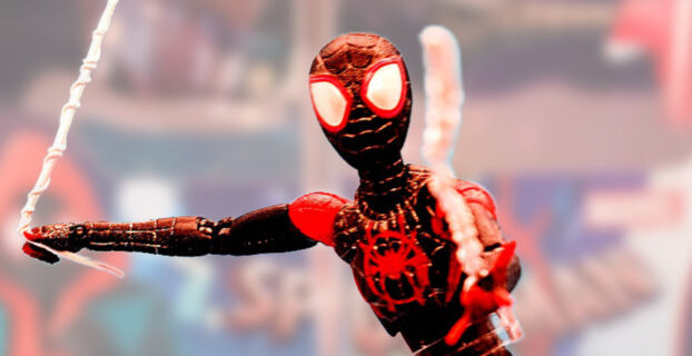 Review: Medicom Mafex #107 Into The Spider-Verse Miles Morales Figure