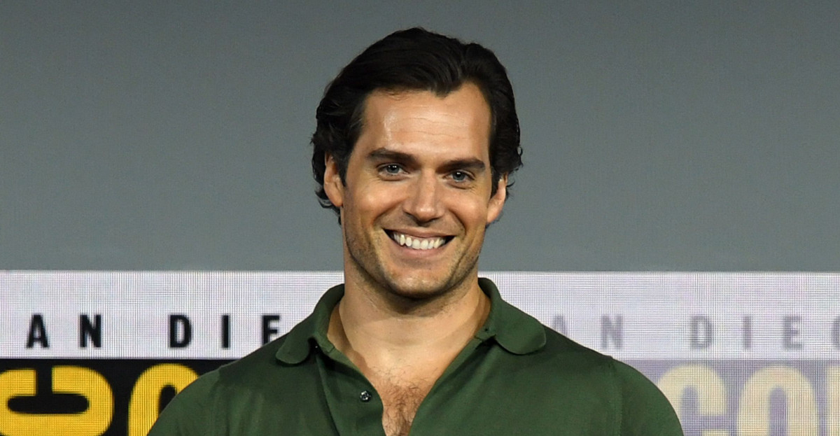 Henry Cavill Possibly Signed As Superman For Black Adam 2 - Geekosity