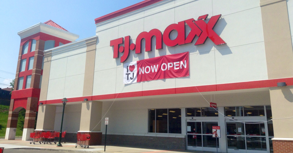 Amber Heard Is Broke And Shopping At TJ Maxx