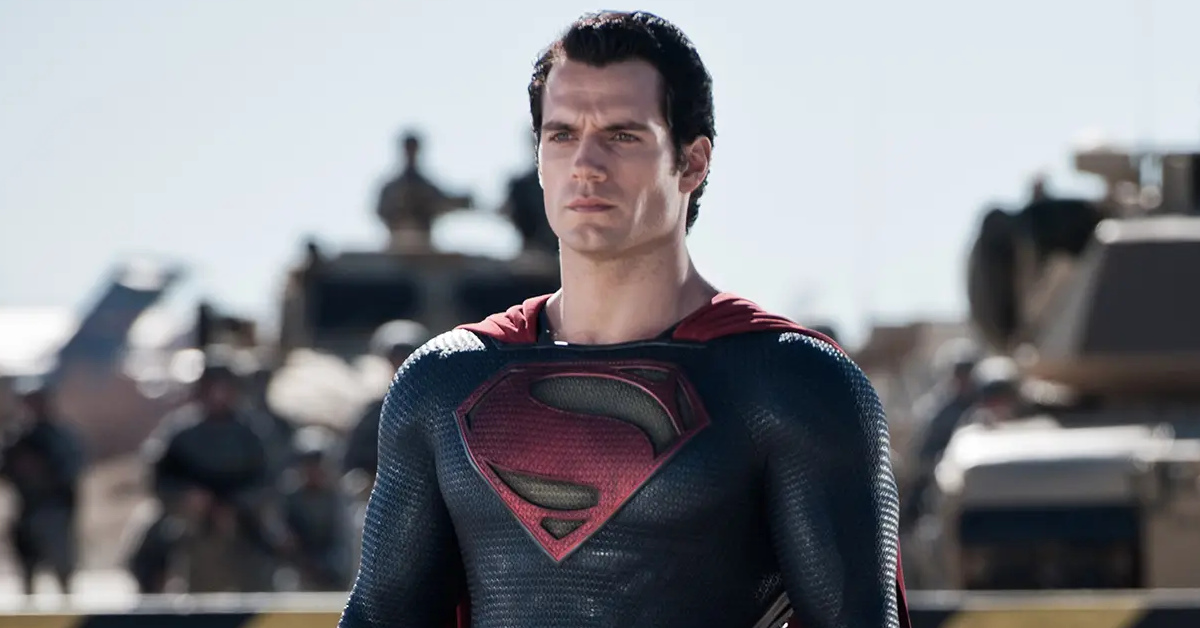 Henry Cavill is Zack Snyder's SUPERMAN: MAN OF STEEL!