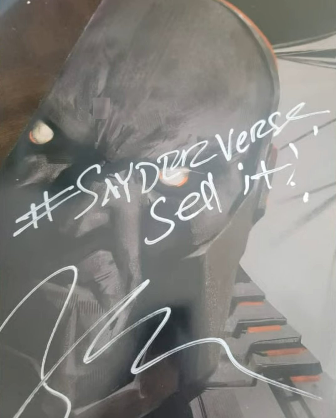 Zack Snyder Signs Startling, Hopeful Message On Darkseid Poster